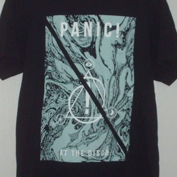 Panic At The Disco double-sided T-shirt size large - Picture 2 of 5